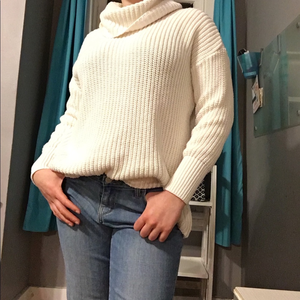 American Apparel white sweater NWOT